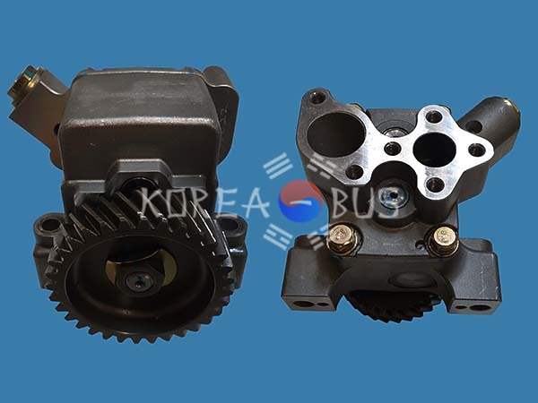 Насос маслянный Daewoo Ultra Novus DOOSAN DE12 65.05100-6042 65051006042 40091500020 с шестерней