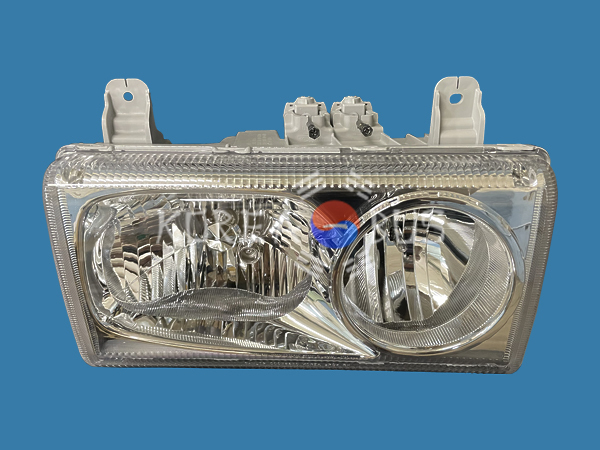 Фара Daewoo Ultra Novus правая пластик 38310-00450 3831000450
