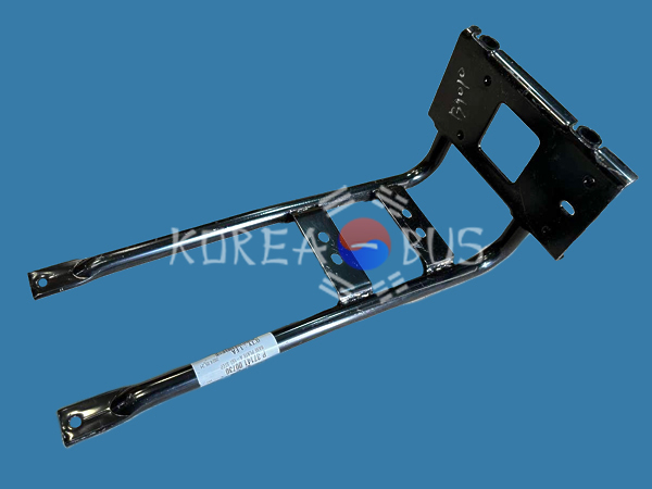 Кронштейн подножки правый Daewoo Novus 37141-00730 3714100730 Кронштейн подножки правый Daewoo Novus 37141-00730 3714100730