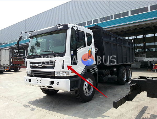Накладка капота Daewoo Novus SE левая 35410-01610